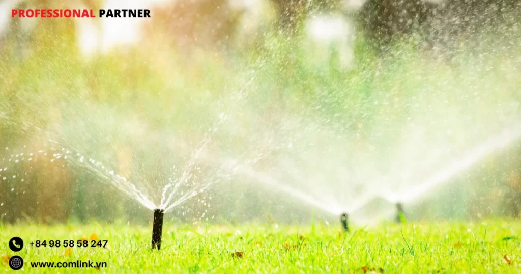 Tưới nước tự động