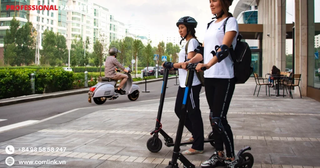 Khó khăn quản lý dịch vụ chia sẻ xe điện