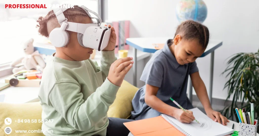 Phản hồi và hỗ trợ học sinh thời gian thực