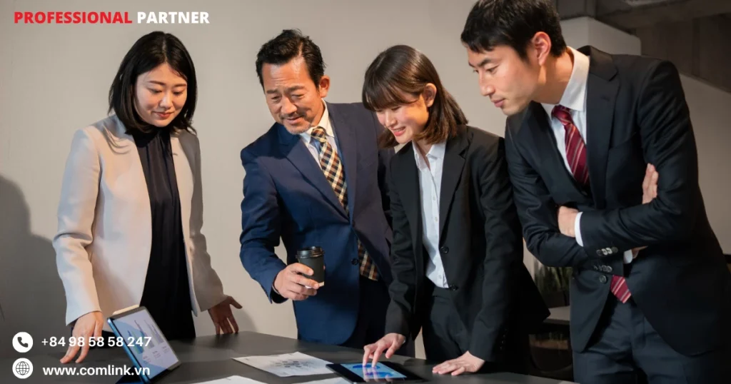 Cung cấp phản hồi xây dựng