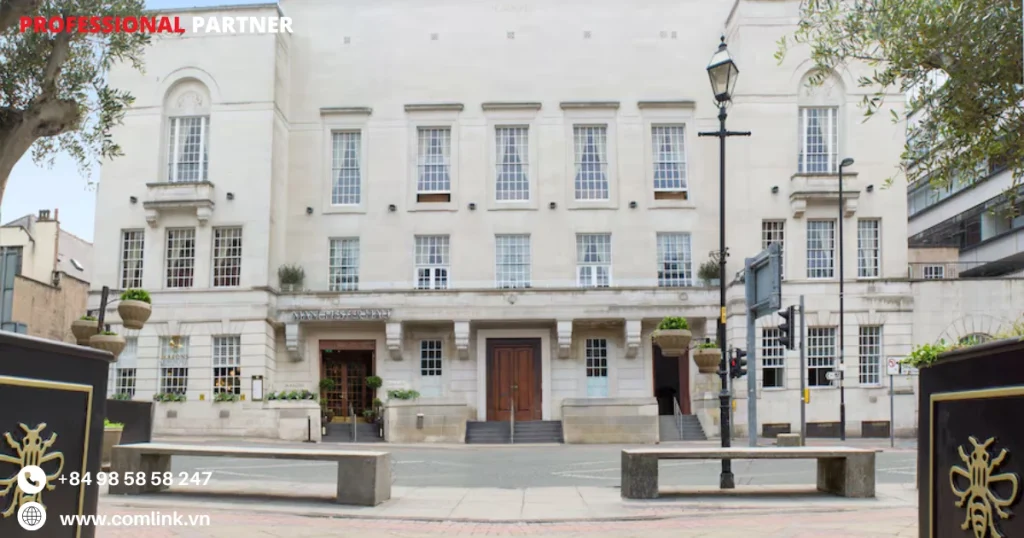 Khách sạn Manchester Hall