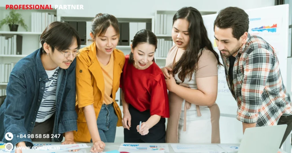 Người giao tiếp và thuyết trình dự án