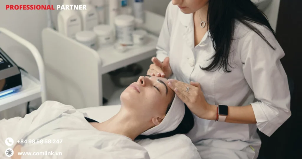 Ứng dụng DeepClinics